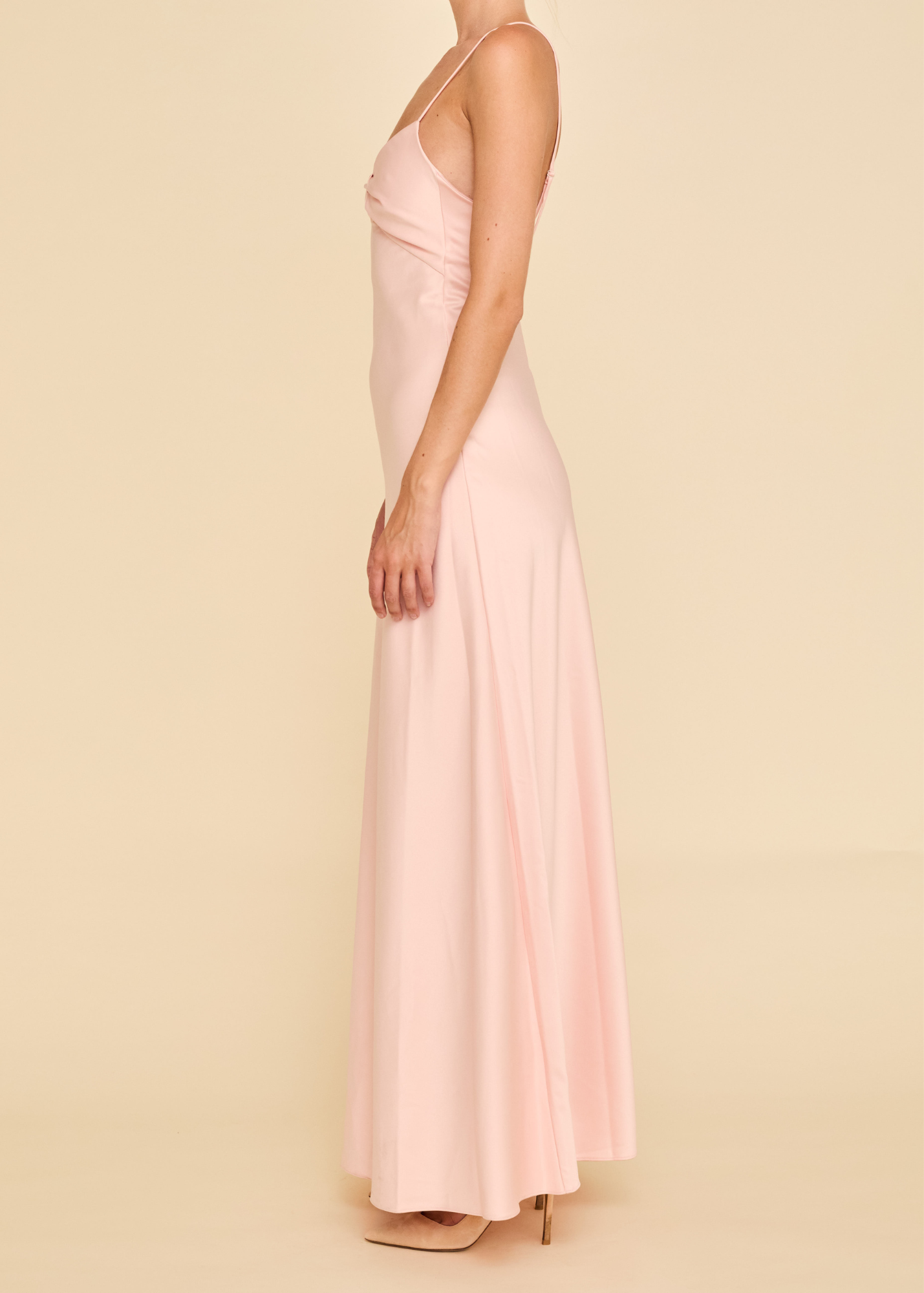 Linni Caro Gown